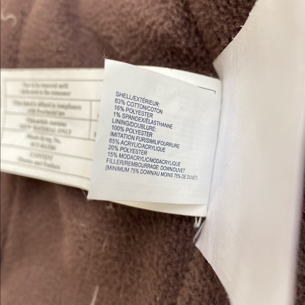 GAP Corduroy Down Filled Puffer Vest - Picture 9 of 12